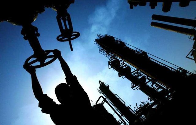 توسعه سواحل مکران زیر سایه صنعت نفت